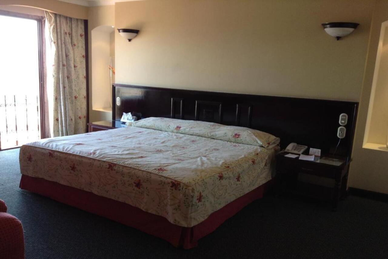 Hotel Real De Uruapan Uruapan  Kültér fotó