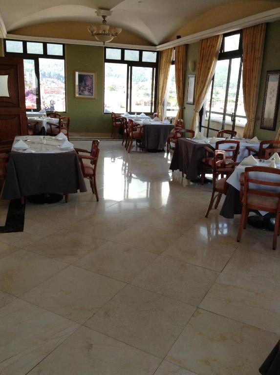 Hotel Real De Uruapan Uruapan  Kültér fotó
