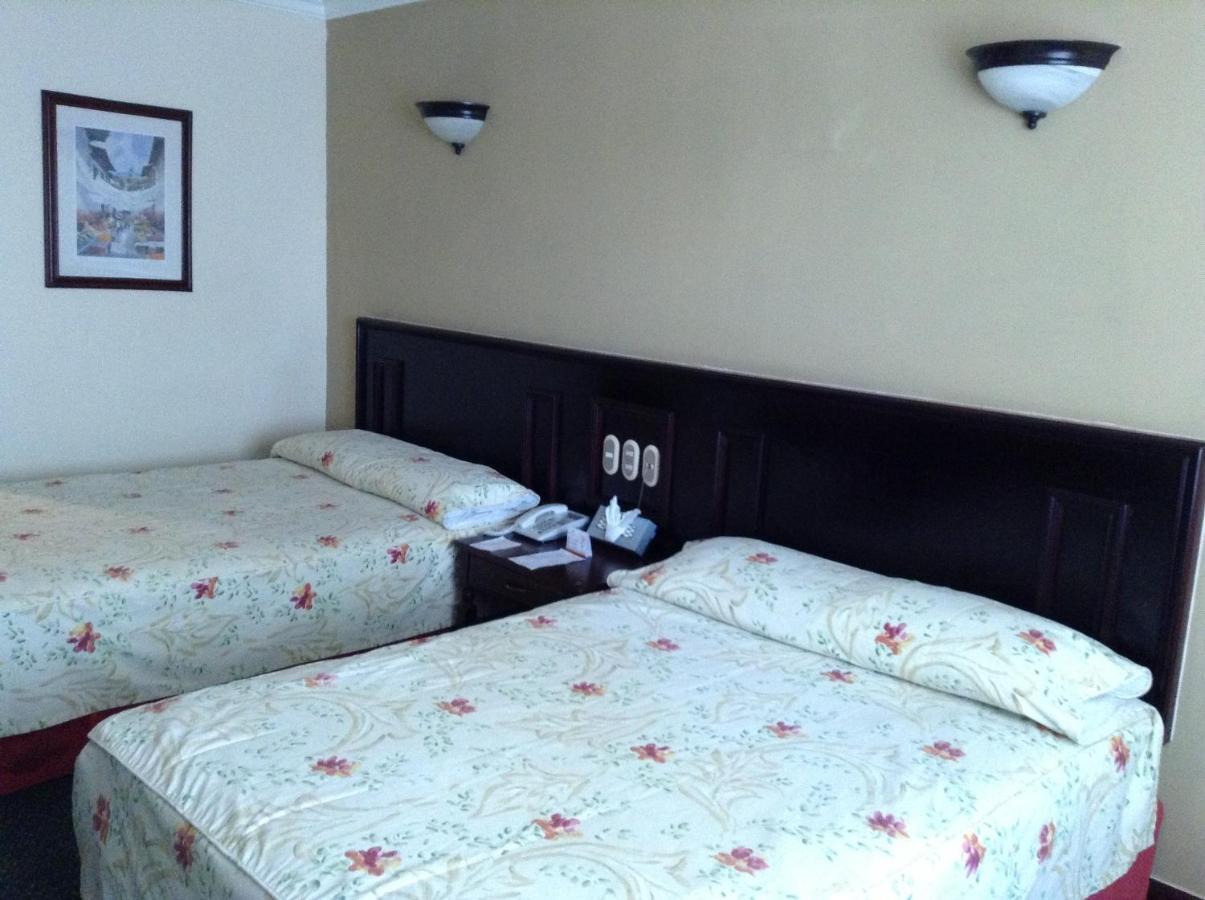 Hotel Real De Uruapan Uruapan  Kültér fotó